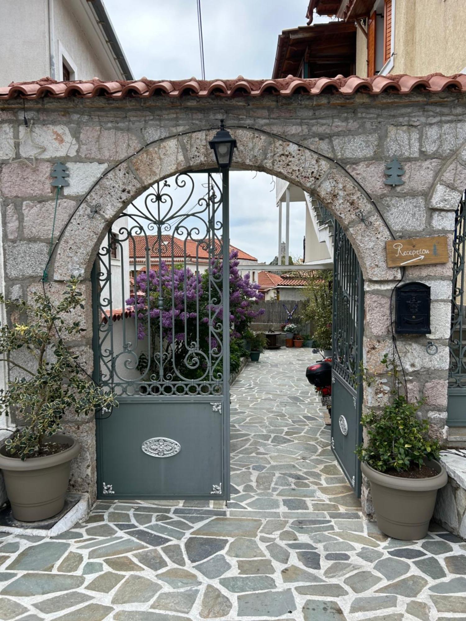 Guesthouse Doma Arachova Eksteriør billede